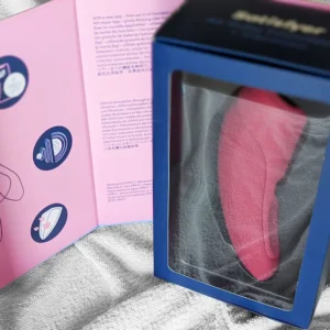 satisfyer curvy 1 succionador de clitoris